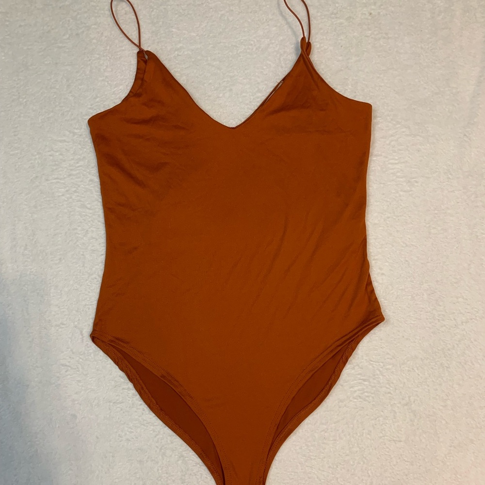 Gaze body suit
